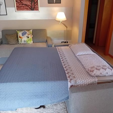 Casa Adela Apartman Desenzano del Garda Kültér fotó