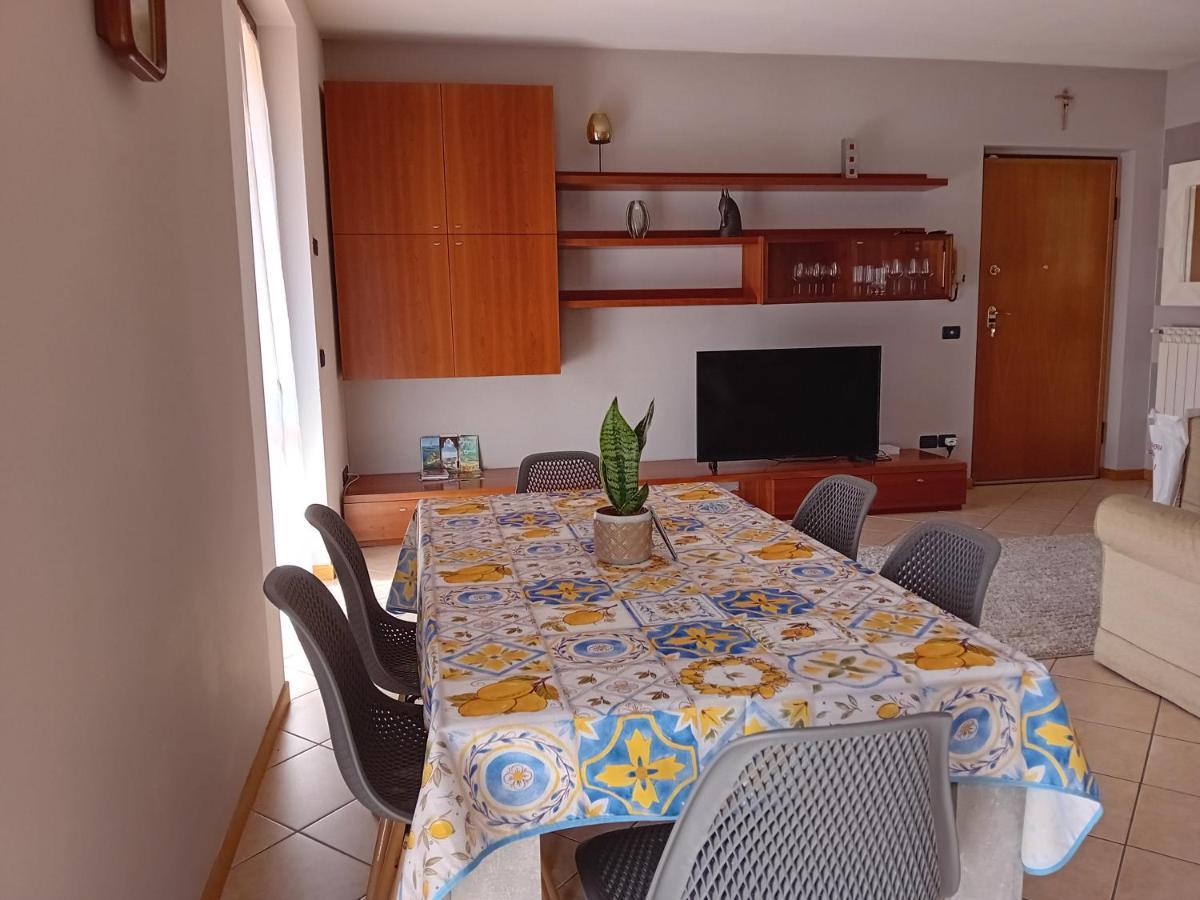 Casa Adela Apartman Desenzano del Garda Kültér fotó
