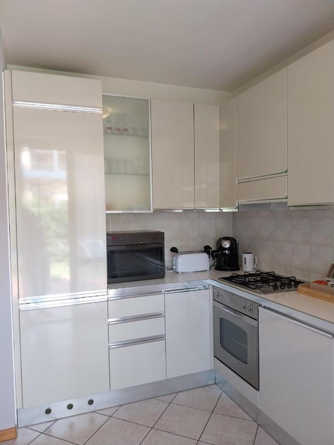Casa Adela Apartman Desenzano del Garda Kültér fotó