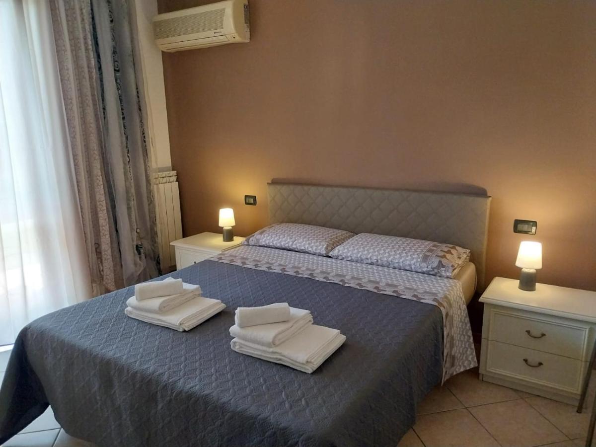 Casa Adela Apartman Desenzano del Garda Kültér fotó