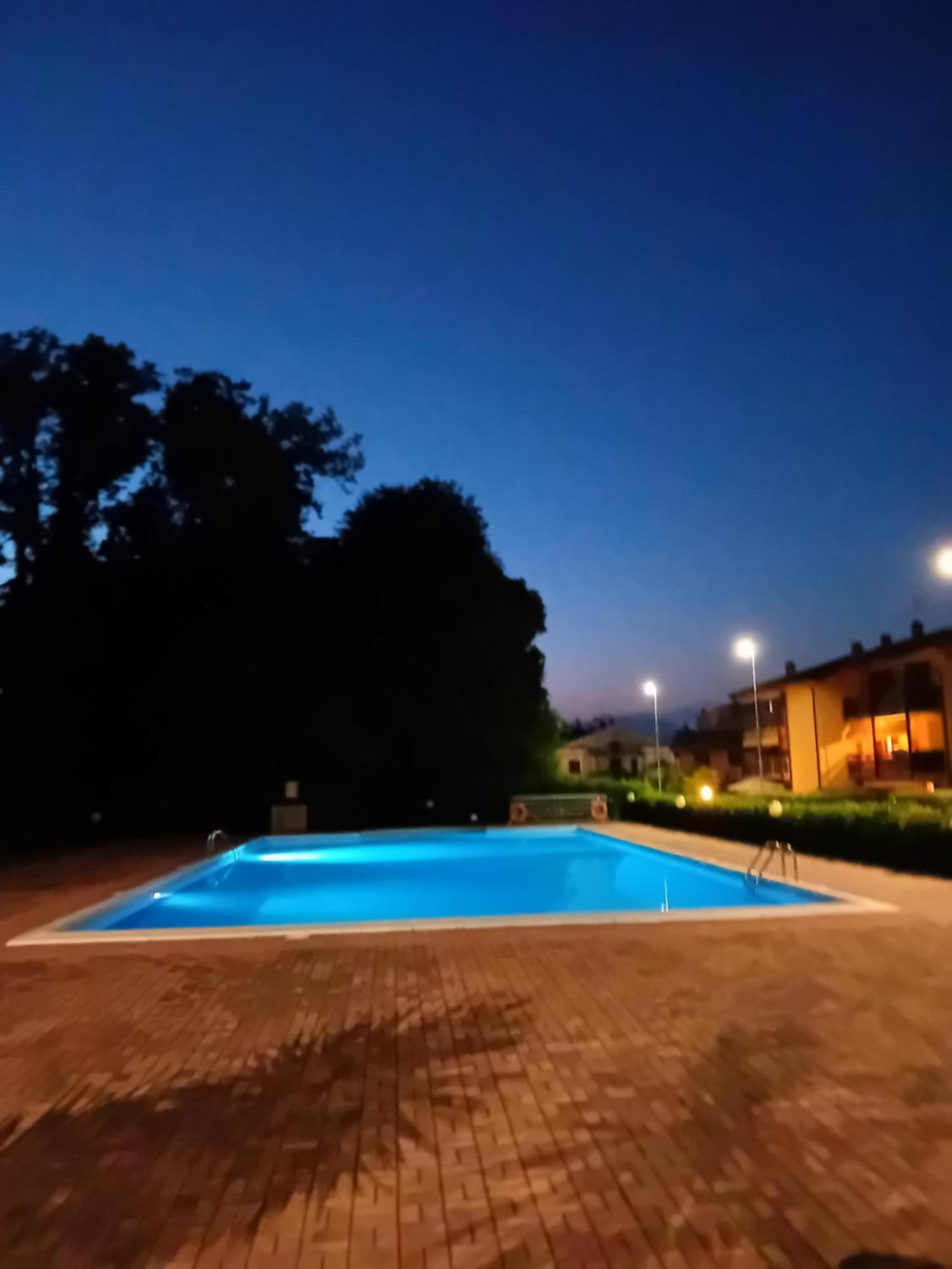 Casa Adela Apartman Desenzano del Garda Kültér fotó
