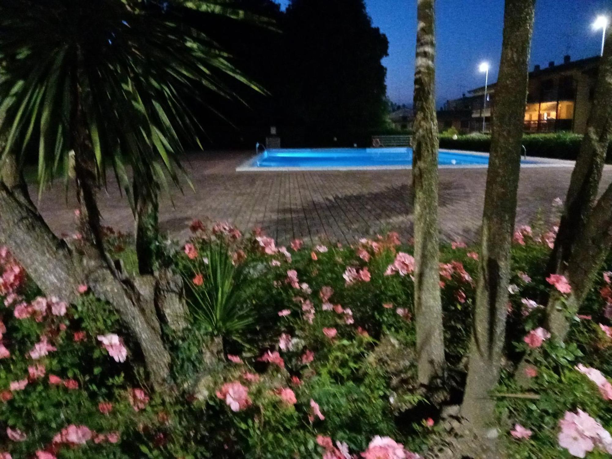 Casa Adela Apartman Desenzano del Garda Kültér fotó